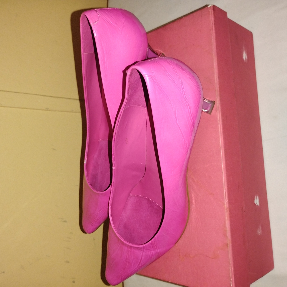 Elegant Pink Women's Heels